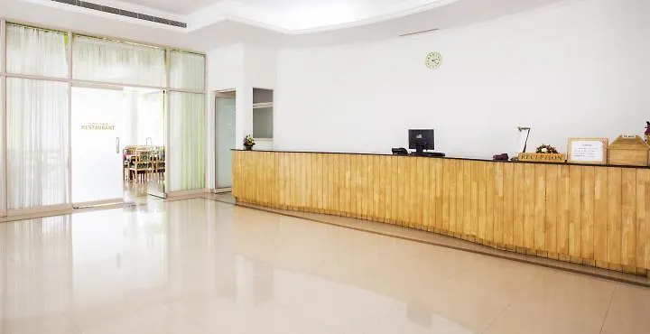 Hotel Periyar Meadows Kumarakom